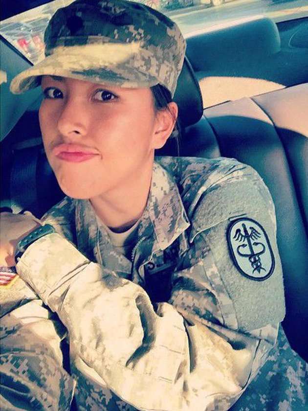 5 Artis Indonesia Pindah Kewarganegaraan, Ada yang Jadi Tentara Wanita di Amerika!