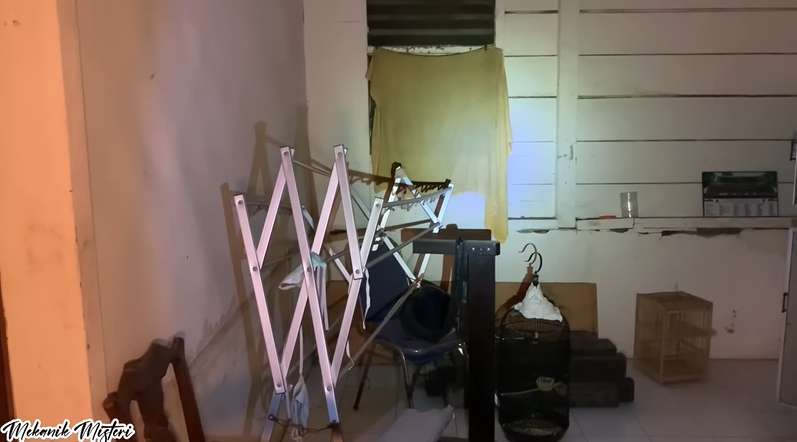 10 Potret Rumah Terbengkalai Milik Aktor Laga Barry Prima, Tinggalkan Banyak Harta Benda!