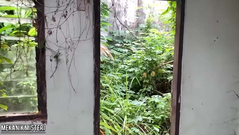 8 Tahun Meninggal Dunia, Ini 10 Potret Kondisi Rumah Sederhana Pelawak Jojon yang Terbengkalai