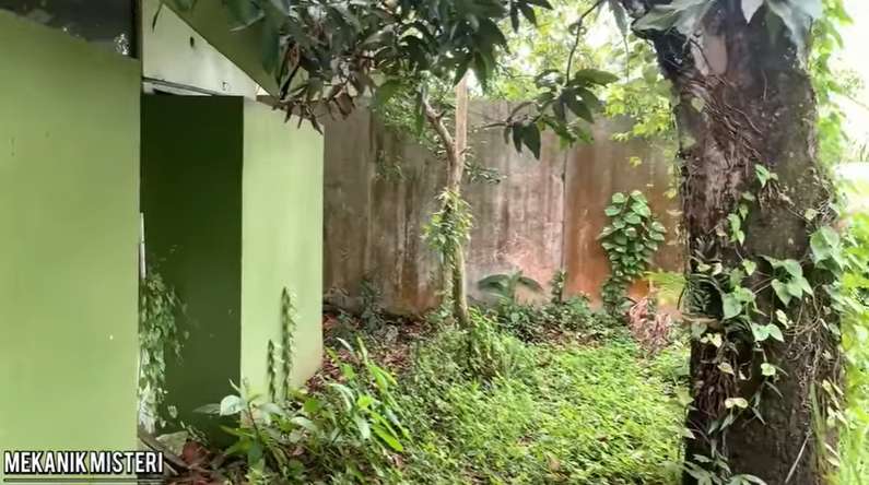8 Tahun Meninggal Dunia, Ini 10 Potret Kondisi Rumah Sederhana Pelawak Jojon yang Terbengkalai