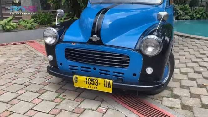 Potret Rumah Rano Karno yang Didesain Ala Perkampungan, Ada Oplet Si Doel Seharga Rp 1 Miliar!