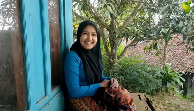 Potret Nene Janda Cantik yang Hidup di Desa, Ternyata Menikah di Usia Muda!