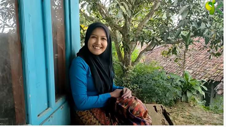 Potret Nene Janda Cantik yang Hidup di Desa, Ternyata Menikah di Usia Muda!