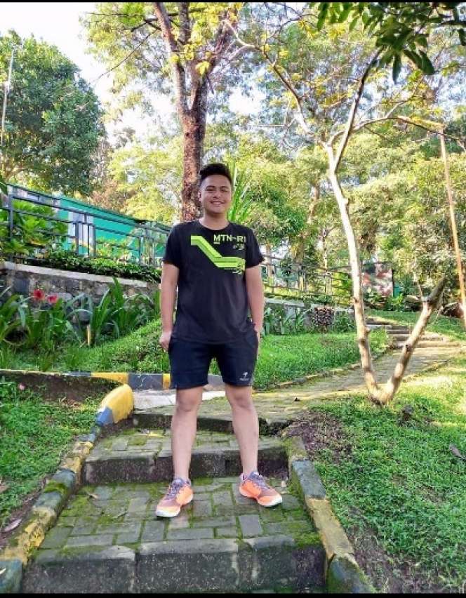 Masih Ingat Galih Ginanjar? Dulu Heboh Kasus Ikan Asin, Kini Punya Pekerjaan Baru Berujung Cibiran!