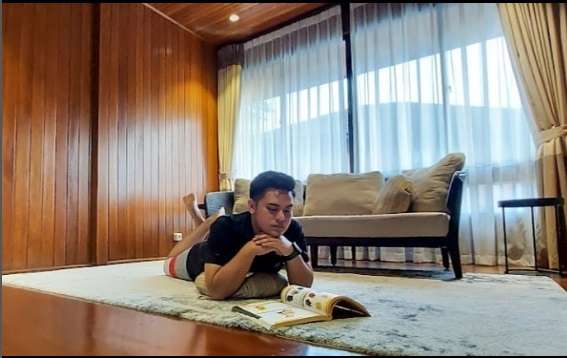 Masih Ingat Galih Ginanjar? Dulu Heboh Kasus Ikan Asin, Kini Punya Pekerjaan Baru Berujung Cibiran!