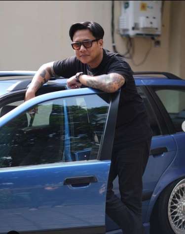 4 Seleb Indonesia yang Dilarang Muncul di TV, Punya Kontroversi yang Tak Bisa Dimaafkan, Terbaru Rizky Billar!