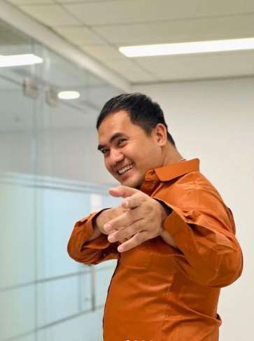 4 Seleb Indonesia yang Dilarang Muncul di TV, Punya Kontroversi yang Tak Bisa Dimaafkan, Terbaru Rizky Billar!