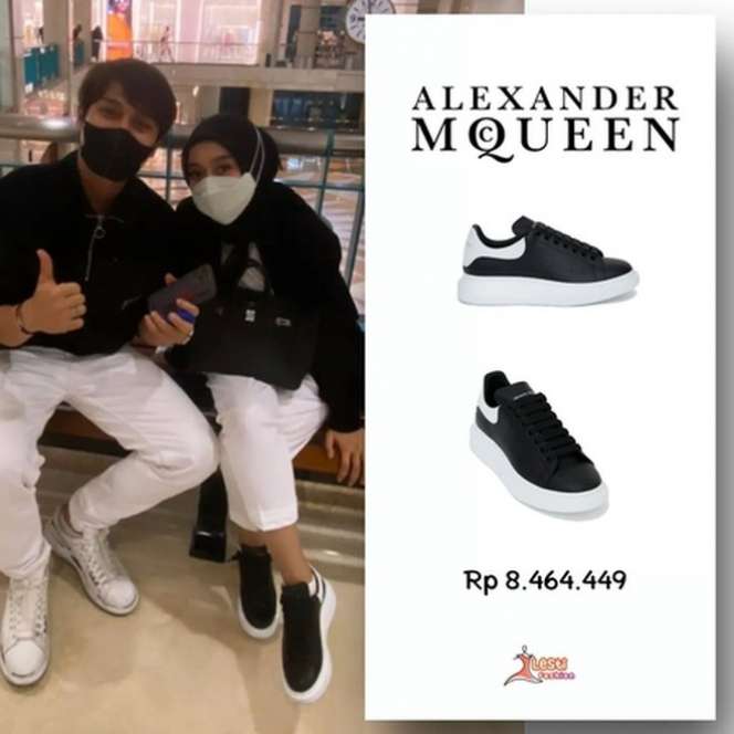 Perbandingan Harga Fashion Rizky Billar dan Lesti, Bak Bumi dan Langit!