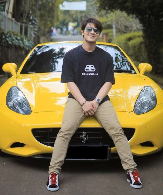 Pinjam Mobil Mewah Sahabat Untuk Kencan, Ini Potret Rizky Billar yang Kini Disebut Hanya Numpang Hidup!