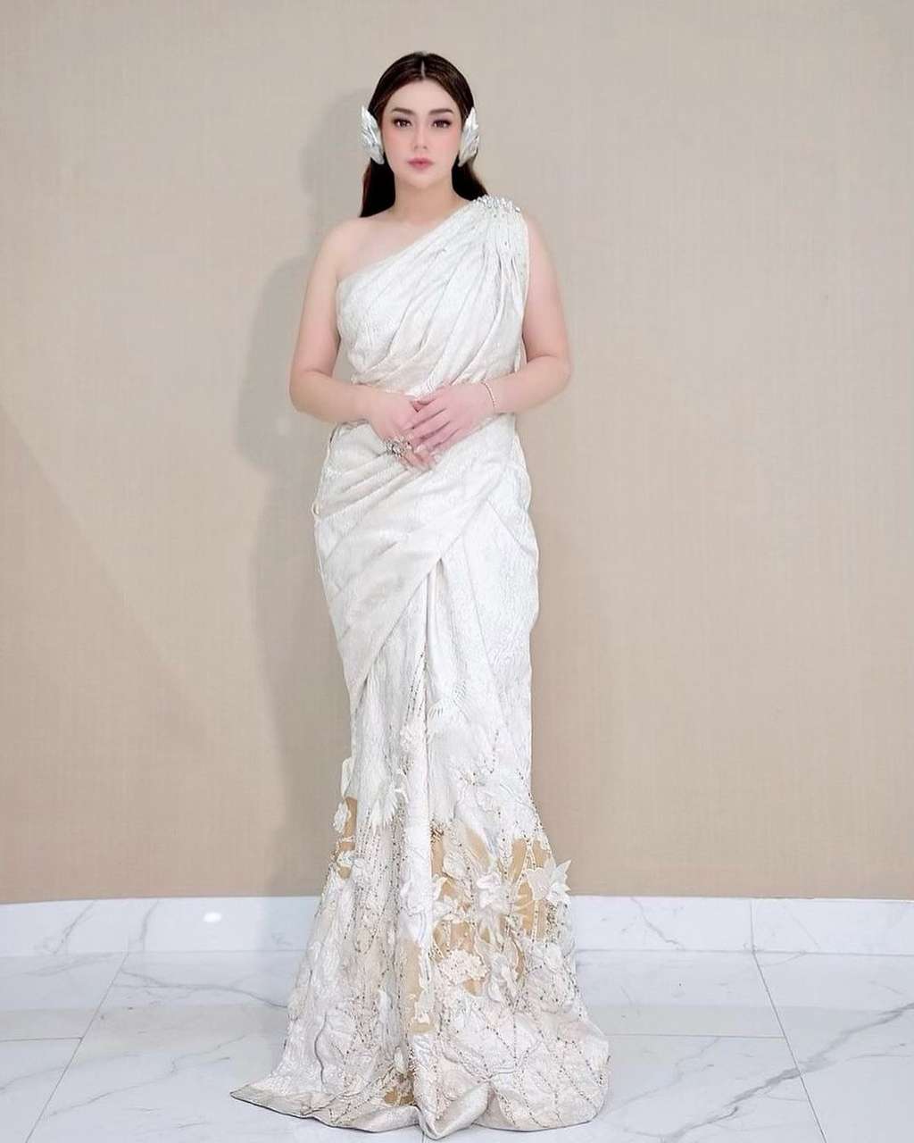 7 Sumber Kekayaan Celine Evangelista yang Tak Banyak Orang Tahu, Bukan Janda Sembarangan!