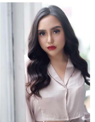 Dulu Nikah Muda dan Hanya Bertahan Tiga Bulan, Kini Hidup Artis Cantik Ini Berubah Drastis!