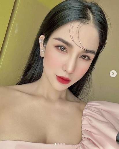 Suami Direbut Pelakor, Nyawa Artis Terkenal ini Kini Terancam, Dibuntuti Orang Asing & Mobil Dipasangi Alat Pelacak