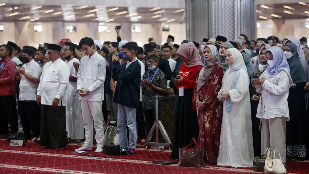 FOTO: 5000 Peserta Kirab Meriahkan Maulid Nabi Muhammad SAW di Masjid Istiqlal