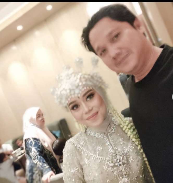 Sebut KDRT Keharmonisan, Ini Potret Benny Sikumbang Kakak Rizky Billar yang Banjir Hujatan!