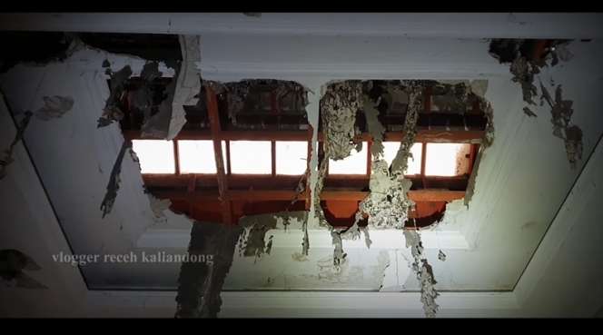 10 Potret Rumah Mewah Terbengkalai Bekas Lokasi Pemerkosaan, Kamar Mandi Khas Belanda, Ngeri Banget!