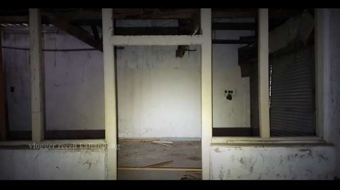 10 Potret Rumah Mewah Terbengkalai Bekas Lokasi Pemerkosaan, Kamar Mandi Khas Belanda, Ngeri Banget!