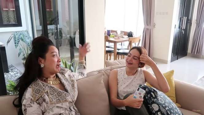 Potret Rumah Enzy Storia yang Jarang Tersorot, Kamar Mandi Tamu Curi Perhatian, Beda dari yang Lain!