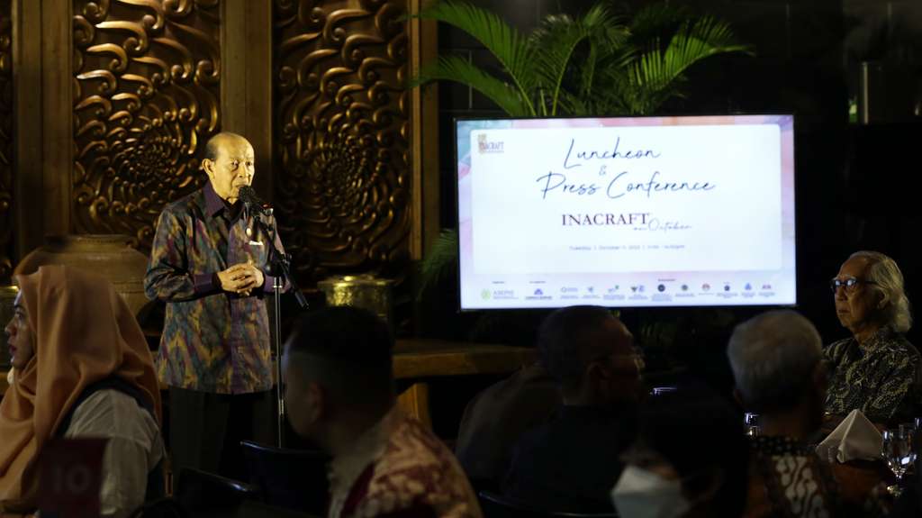 370 UMKM Ramaikan INACRAFT 2022