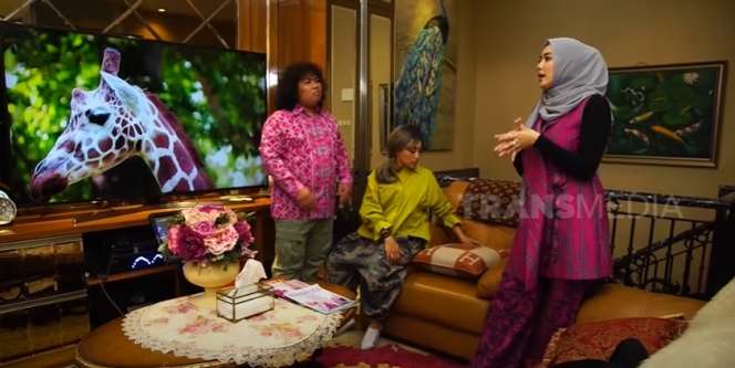 Masih Ingat Nadia Stefani, Pemeran SARAS 008? Tinggalkan Dunia Artis & Jadi Pengusaha Sukses, Lihat Rumahnya Konglomerat Abis