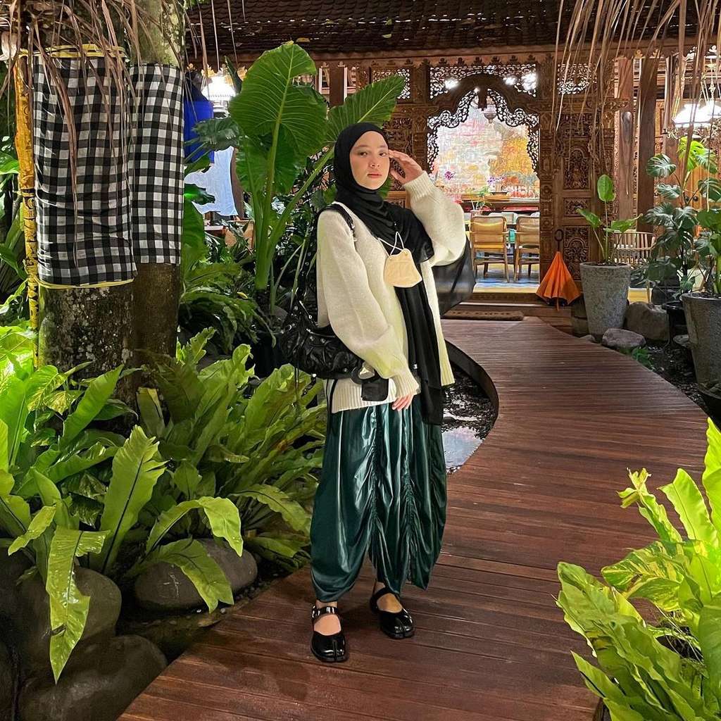 Potret Nissa Sabyan Dibilang Makin Cantik Meski Baru Bangun Tidur