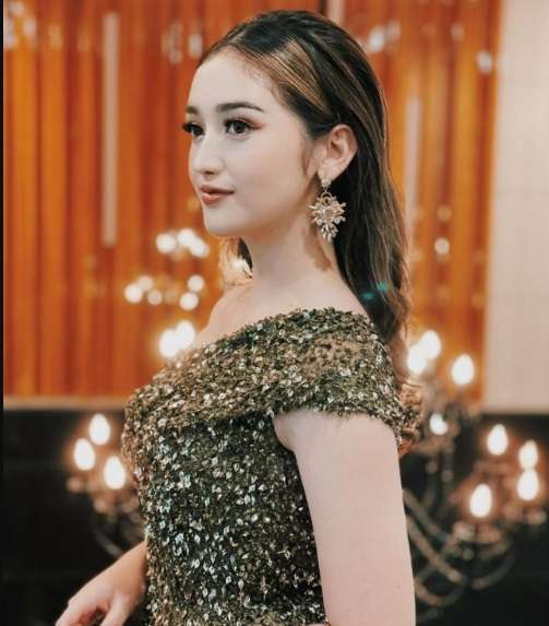 Potret Artis Cantik Indonesia yang Punya Kulit Seputih Susu, Jadi Idaman Banget!