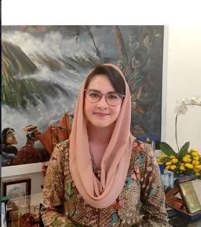 Potret Artis Cantik Indonesia yang Punya Kulit Seputih Susu, Jadi Idaman Banget!
