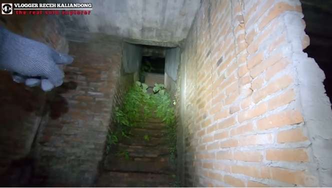 10 Potret Hotel Terbengkalai Puluhan Tahun, Bekas Perjanjian Nyi Blorong, Kini Jadi Kerajaan Ular!
