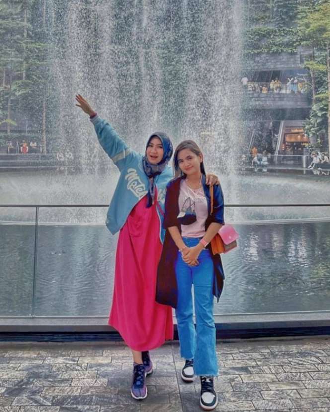 Potret Salsabila Nurdina Putri Sambung Ali Zainal yang Tak Tersorot, Ternyata Cantik Banget, Kini Siap Lanjut Kuliah Hingga S3!
