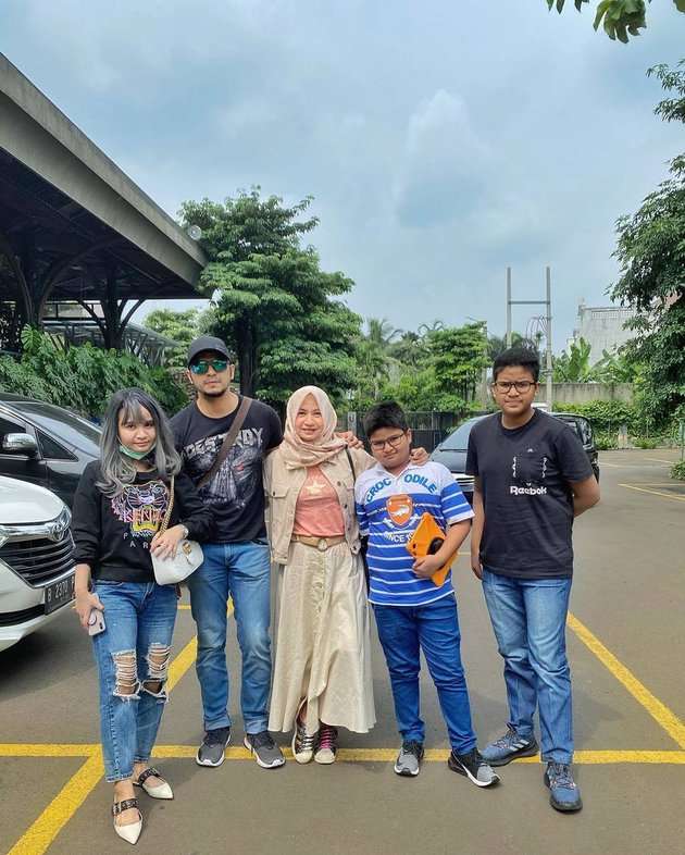 Potret Salsabila Nurdina Putri Sambung Ali Zainal yang Tak Tersorot, Ternyata Cantik Banget, Kini Siap Lanjut Kuliah Hingga S3!