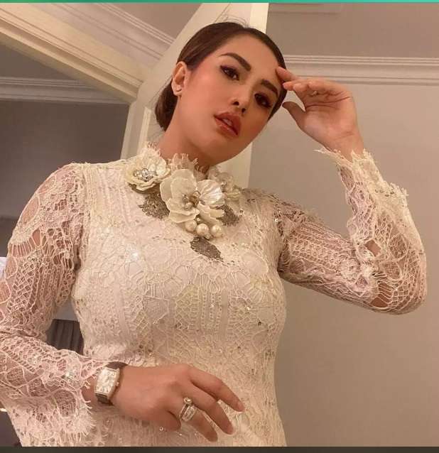 Potret Terbaru Shinta Bachir, Dulu Mantan Kekasih Suami Catherina Wilson, Kini Masih Betah Sendiri!