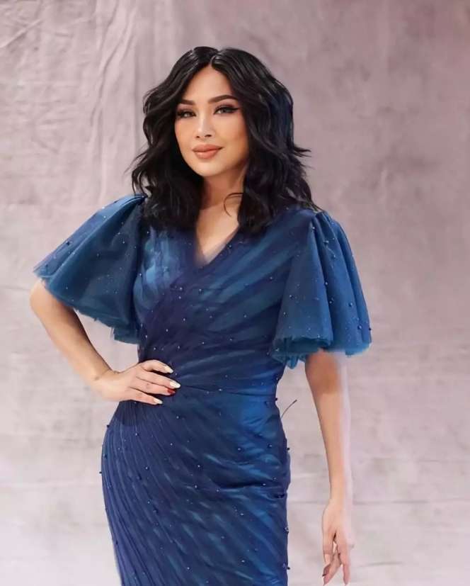 8 Seleb Turunkan Berat Badan Lewat Operasi, Melly Goeslaw Pangkas 80%, Kini Jadi Bodygoals!