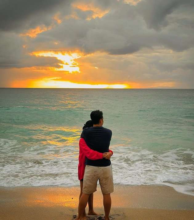 Masih Ingat Angga Wijaya, Mantan Suami Dewi Perssik? Kini Pamer Gandengan Baru, Sosoknya Jadi Omongan
