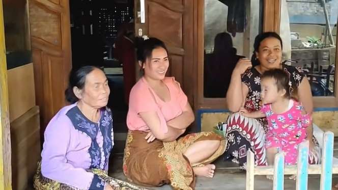 Viral Wanita Desa Kecantikannya Bak Artis Ibukota, Bodygoals Bak Gadis Ternyata Janda!