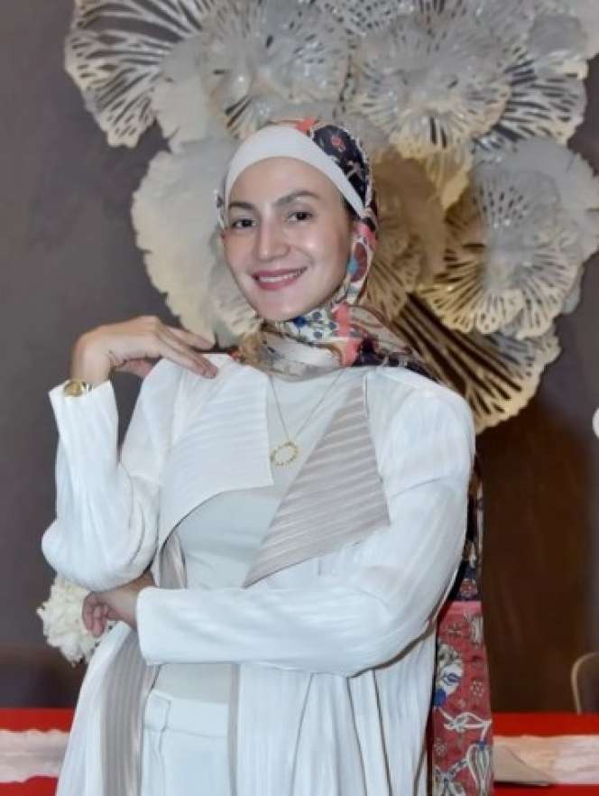 Rumah Digusur Satpol PP, Artis Cantik Ini Bingung Tidur Dimana, Kini Minta Perlindungan!