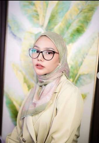 4 Seleb Cantik yang Berseteru dengan ART, Ada yang Ditipu Mafia Tanah Hingga Rugi Belasan Miliar!