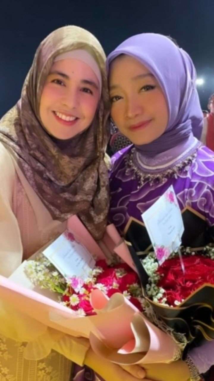 Ingat Risty Tagor? Penampilannya Saat Hadiri Fashion Show Jadi Sorotan