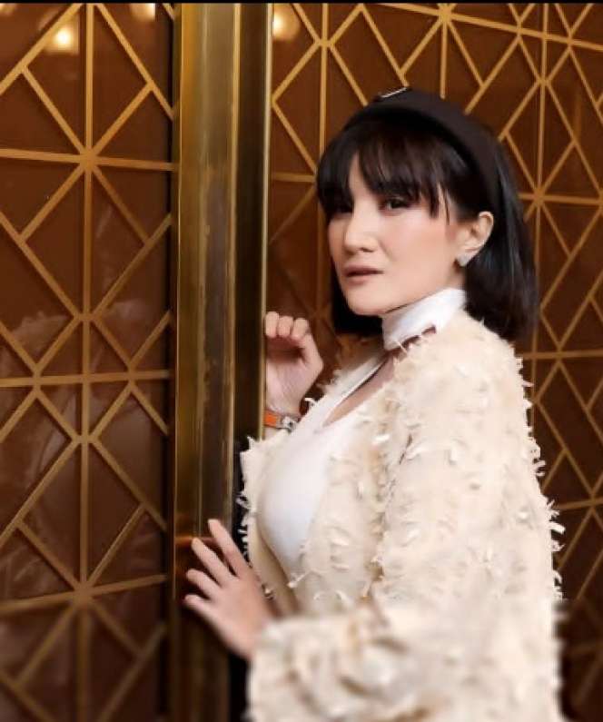 Masih Ingat Kiki Amalia Mantan Istri eks Kiper Timnas Indonesia? Kini Dilamar Pengusaha Kaya!
