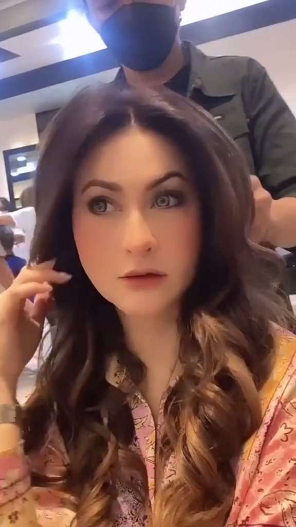 Potret Terbaru Diana Pungky `Jinny Oh Jinny` yang Disebut Bak Barbie Hidup, Cantiknya Kebangetan!