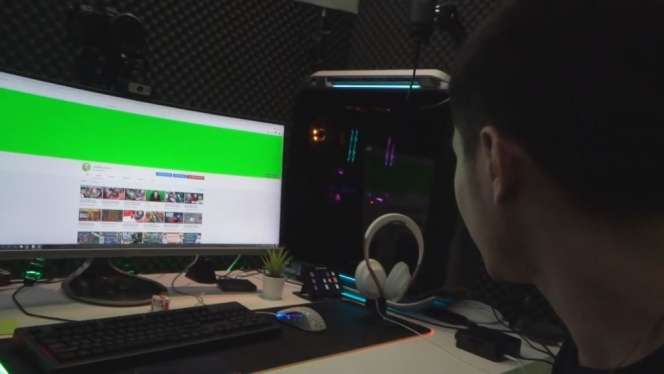 10 Potret Ruang Gaming Jess No Limit Seharga Rp 300 Juta, Super Mewah, Bocil Auto Ngiler!