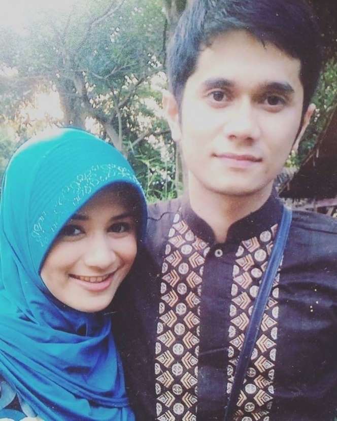Belum Lama Menikah, 8 Artis Ini Ditinggal Pasangan Selamanya, Terakhir Penyebabnya Tragis!