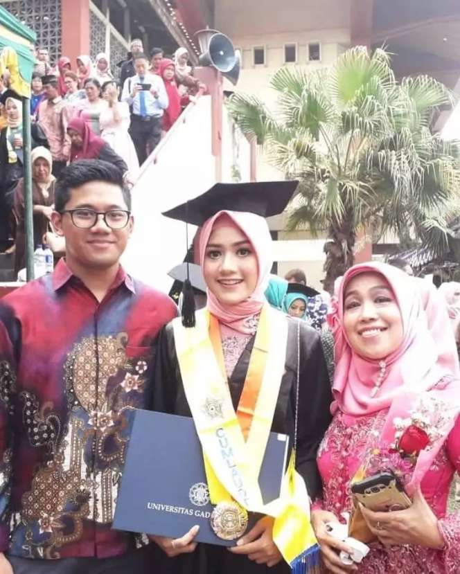 Potret Dulu hingga Sekarang Erina Gudono, Calon Mantu Presiden Jokowi