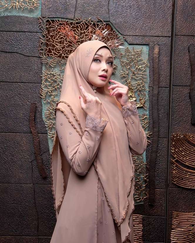 Ingat Terry Putri Presenter Bola yang Seksi? Baru 3 Bulan Nikah Terpaksa Pisah dengan Suami
