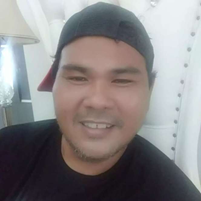 Masih Ingat Fahmi Bo `Tajuddin` di Tukang Ojek Pengkolan? Dulu Pernah Idap Stroke, Kini Sambung Hidup dengan Jualan Kue!