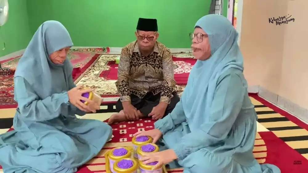 10 Potret Rumah Surya Manurung `Pengidap Sindrom Langka`, Sederhana, Atap Seng Dinding Batu Bata!