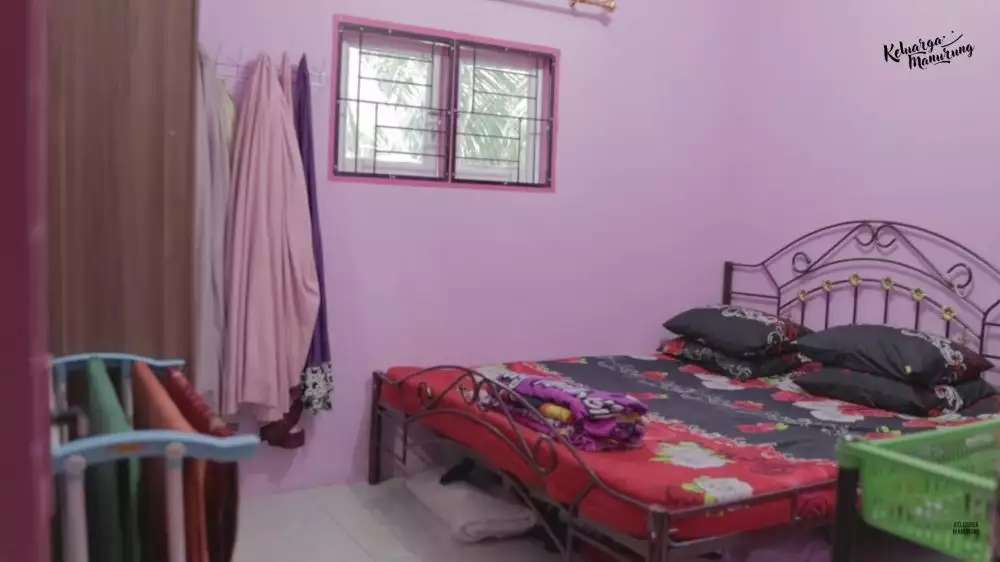 10 Potret Rumah Surya Manurung `Pengidap Sindrom Langka`, Sederhana, Atap Seng Dinding Batu Bata!