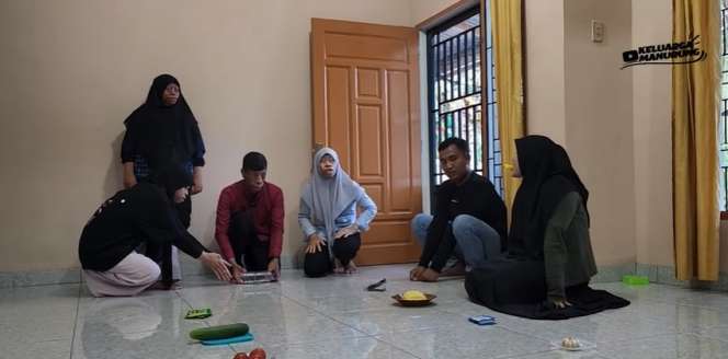 10 Potret Rumah Surya Manurung `Pengidap Sindrom Langka`, Sederhana, Atap Seng Dinding Batu Bata!