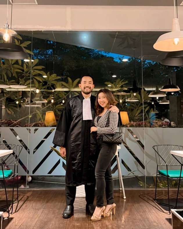 Potret Muhammad Khairi Tunangan Kiky Saputri, Ternyata Bukan Orang Sembarangan!