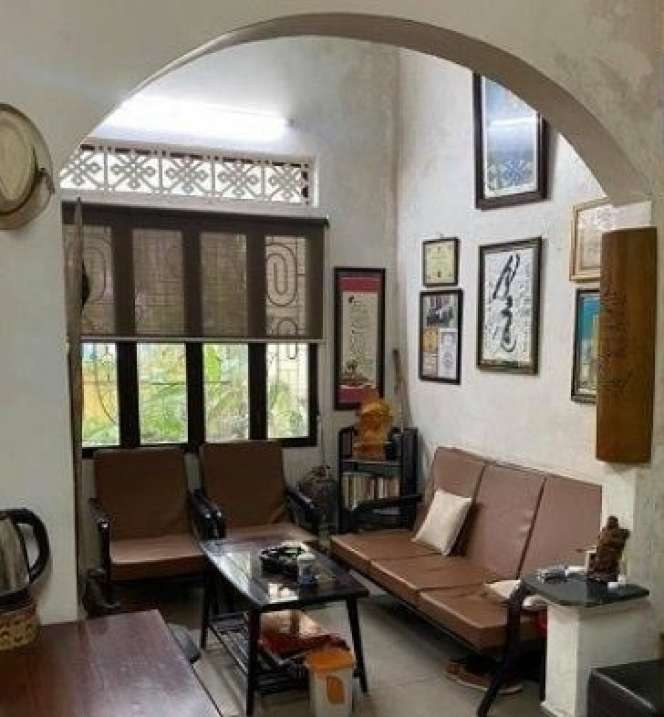 Rumah Mewah Rp13 Miliar Kebanjiran, Artis Terkenal ini Ngungsi Naik Perahu, Lihat 6 Potretnya Miris!