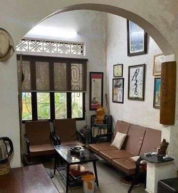 Rumah Mewah Rp13 Miliar Kebanjiran, Artis Terkenal ini Ngungsi Naik Perahu, Lihat 6 Potretnya Miris!