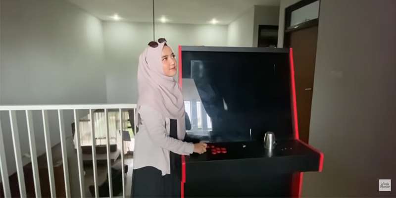 10 Potret Rumah Wirda Mansur yang Dicap Halu Oleh Netizen, Mewah Banyak Kandang Ayam 